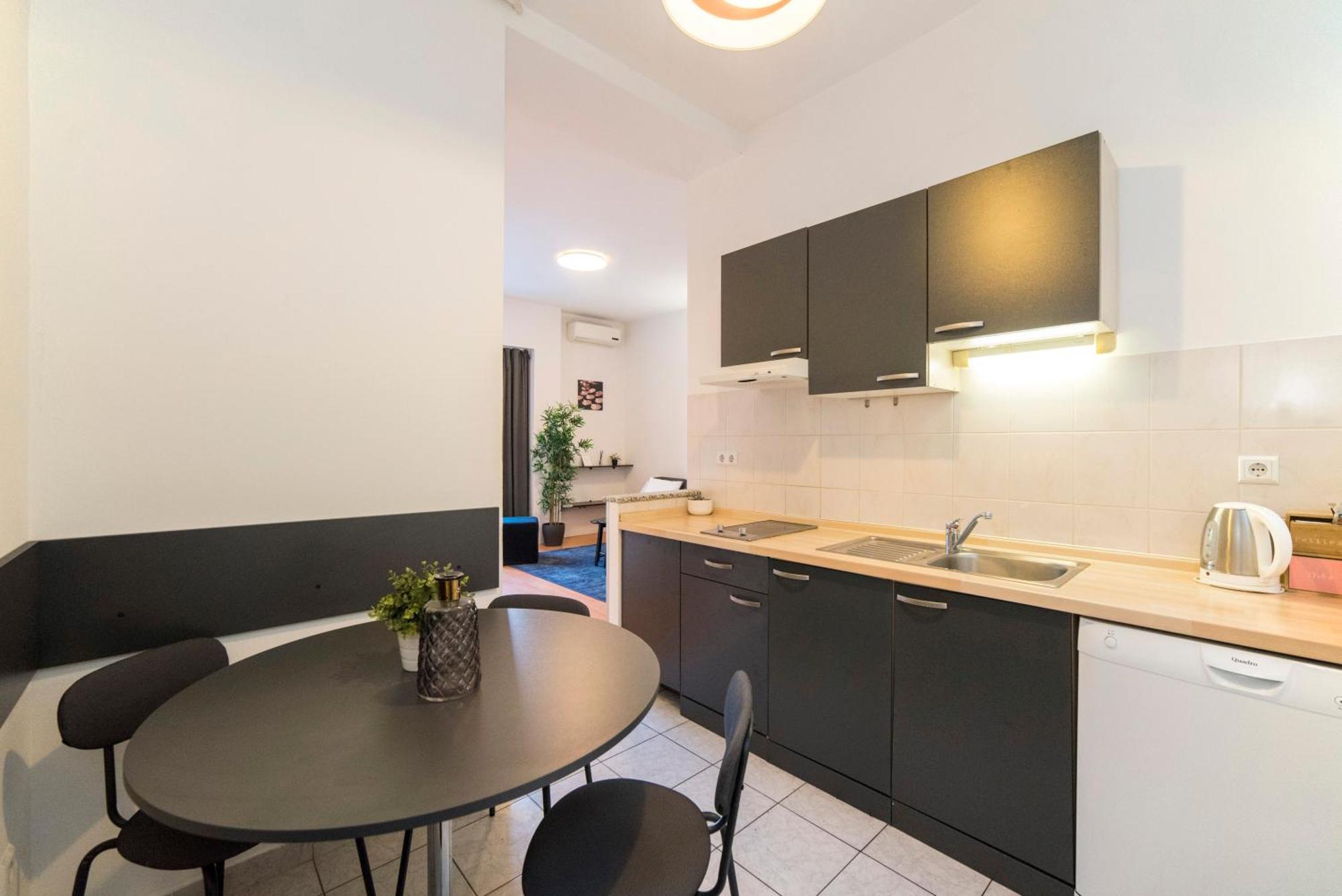 זאגרב Barbara Apartment מראה חיצוני תמונה