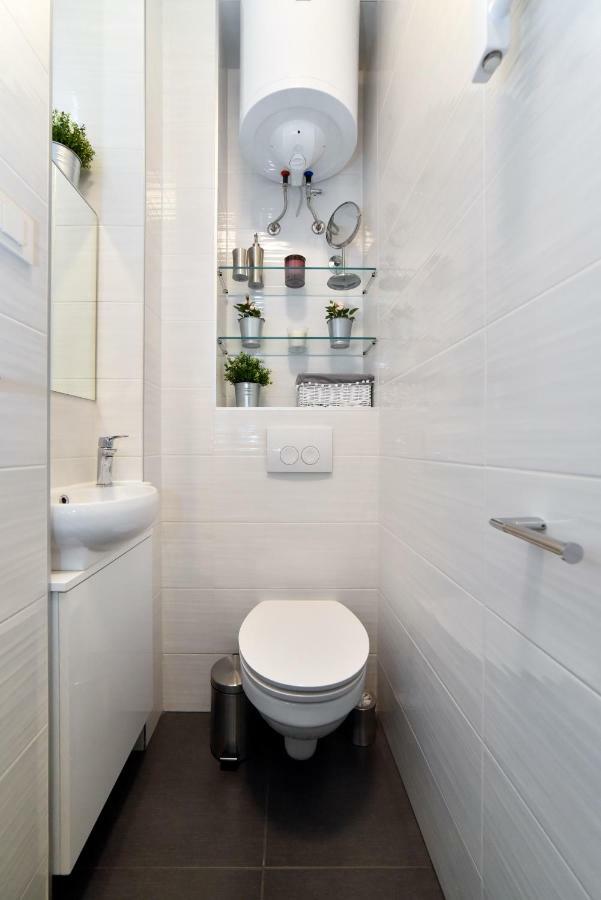 זאגרב Barbara Apartment מראה חיצוני תמונה
